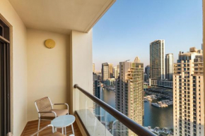2BR Marina View - Beach Access - Sleeps 8 in JB